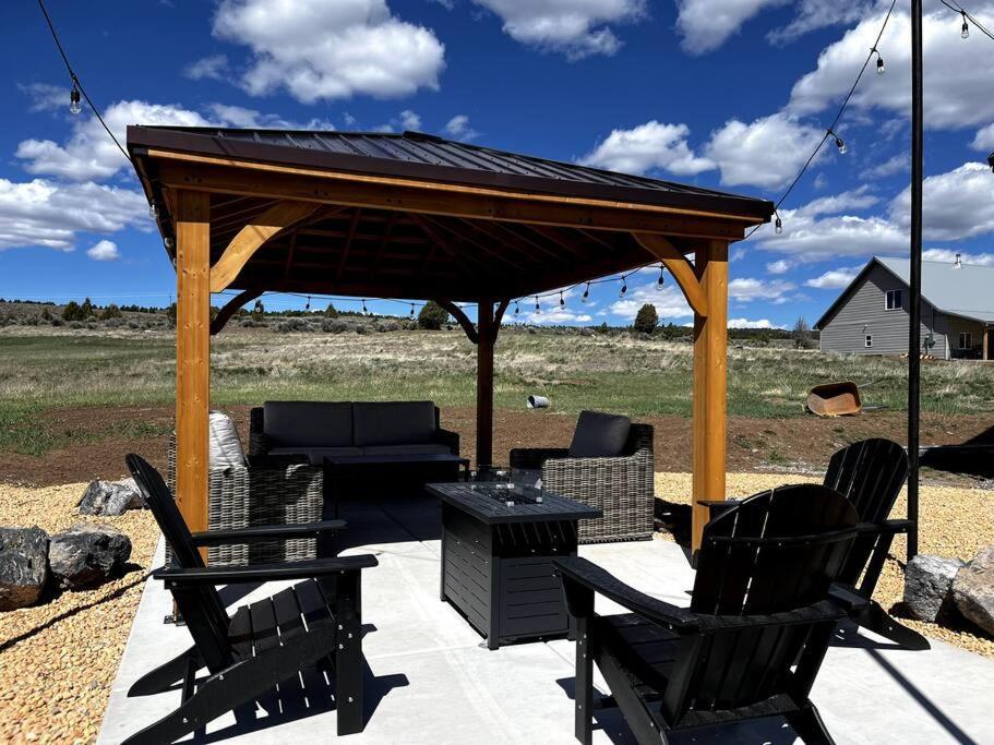 Villa Red Rock Retreat Stunning Floor To Ceiling Views à Hatch Extérieur photo